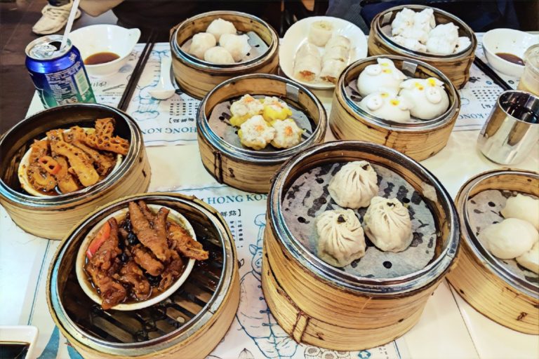 Read more about the article The Foodie’s Guide To Causeway Bay, Hong Kong’s Most Fashionable Neighborhood
