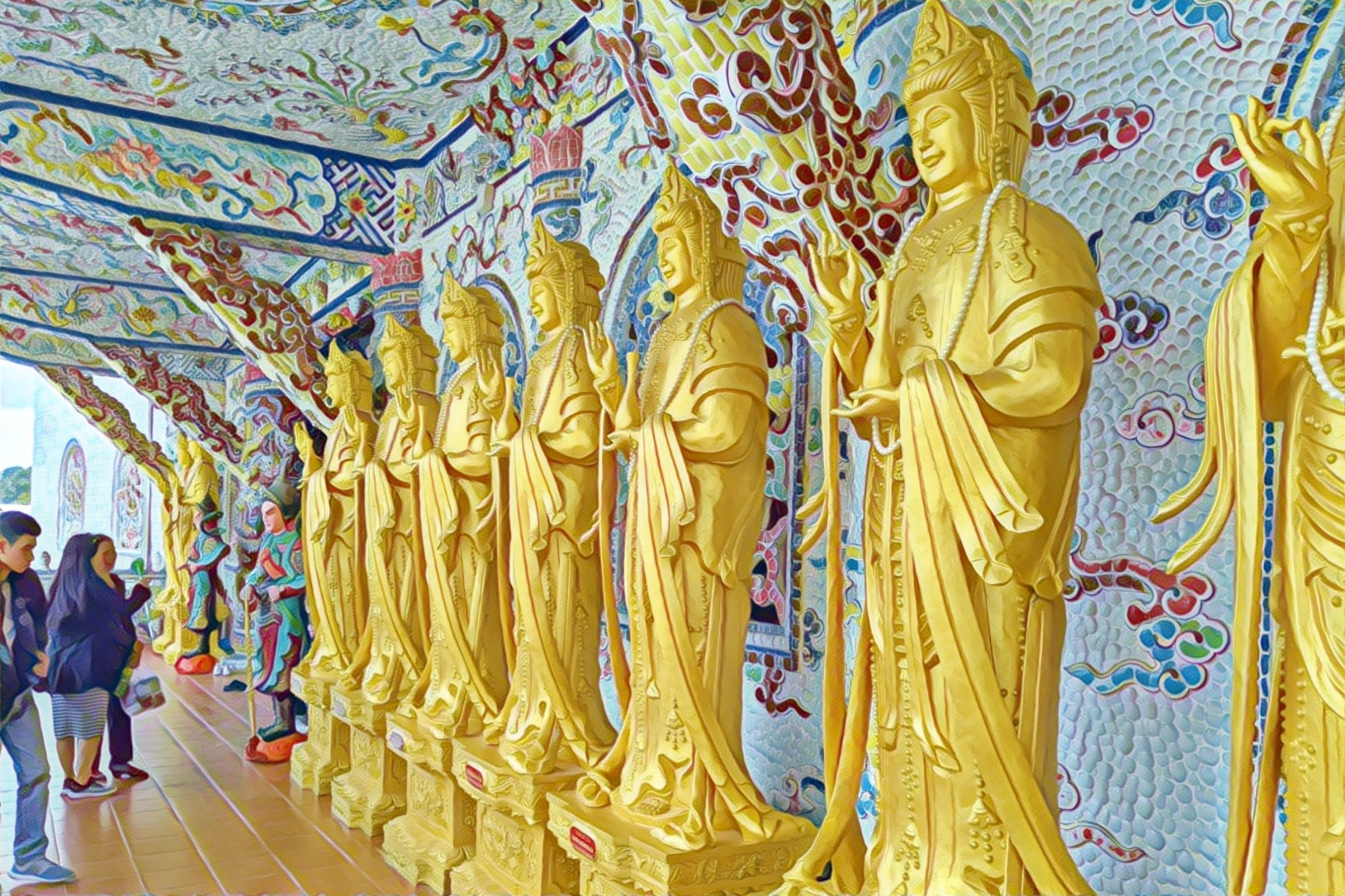 Read more about the article Things To Do In Dalat, Vietnam: Train Rides, Temples, Waterfalls, And More!
